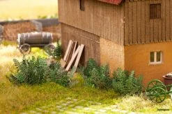 14138 Noch Brennnesseln