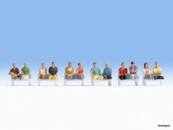 15250 Noch Sitzende Passagiere