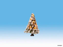 22110 Noch Beleuchteter Weihnachtsbaum