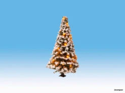 22120 Noch Beleuchteter Weihnachtsbaum