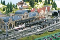 84830 Noch Fertiggelände Baden-Baden -Spoor: HO Winkel NO84830 2